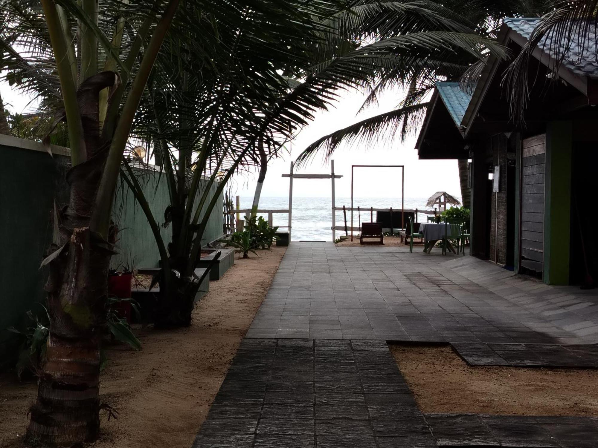 Little Beach Induruwa Ngoại thất bức ảnh